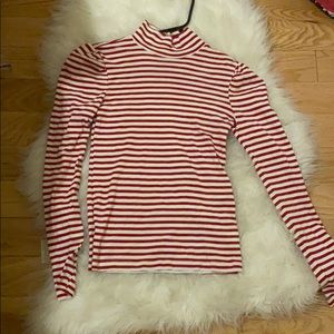 Splendid size small mock neck shirt
